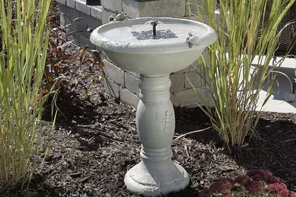 Country Gardens Solar Birdbath Fountain